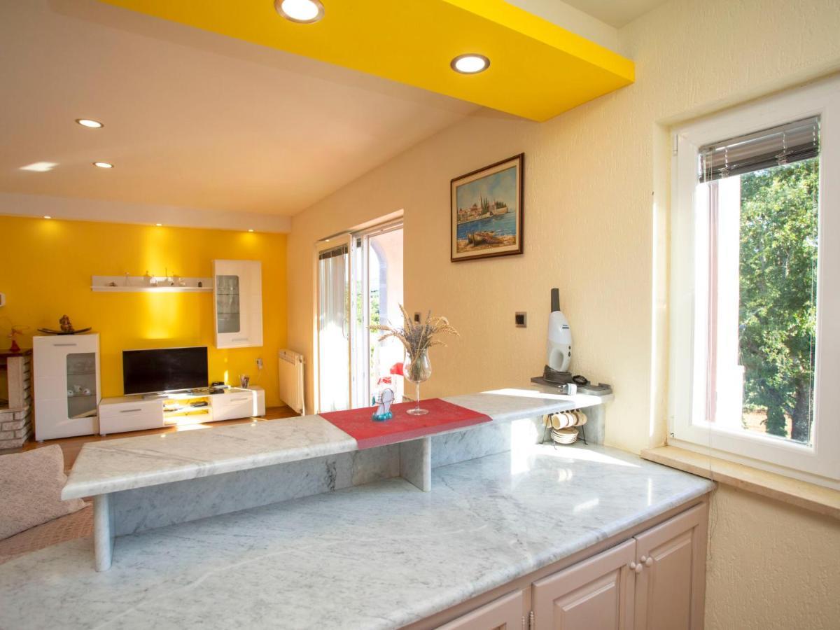 Apartment Olivia By Interhome Pićan Extérieur photo